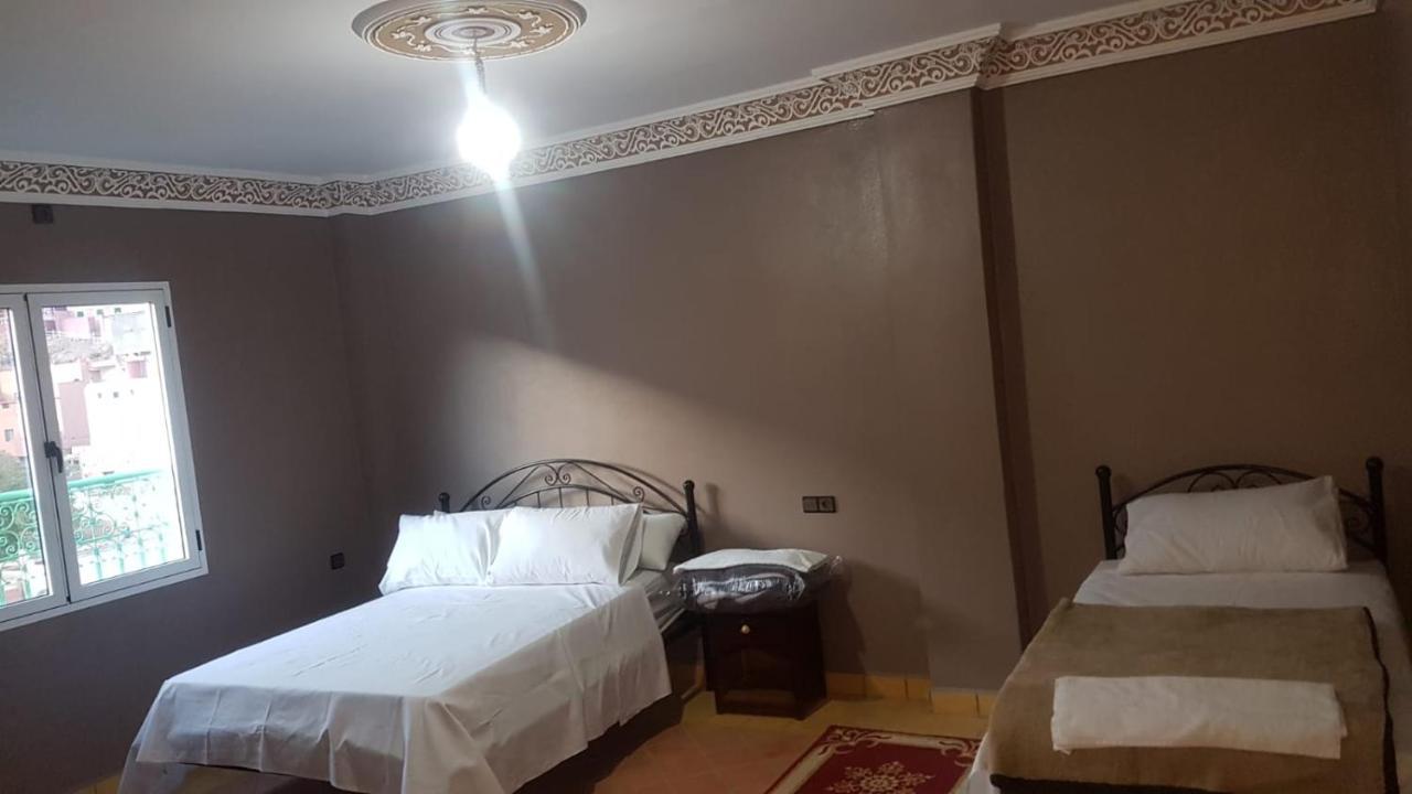 Auberge Restaurant Fatihi Freres 廷吉尔 外观 照片